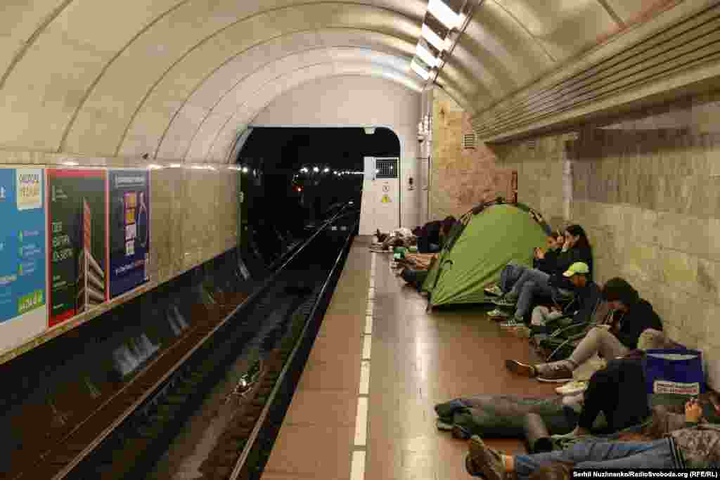 Rusiya ordusunun Ukraynada mülki infrastrukturu bilərəkdən vurmadığını bildirir.