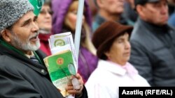 Казанда Татарстан Конститутциясе көнен бәйрәм итәләр. 2013 ел 