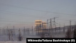 Подстанция "Белозёрская" у Череповца распределяет электроэнергию с Калининской АЭС в Тверской области (на фото) 