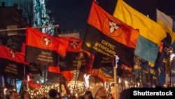 Смолоскипова хода до дня народження лідера ОУН(б) Степана Бандери. Київ, 1 січня 2019 року